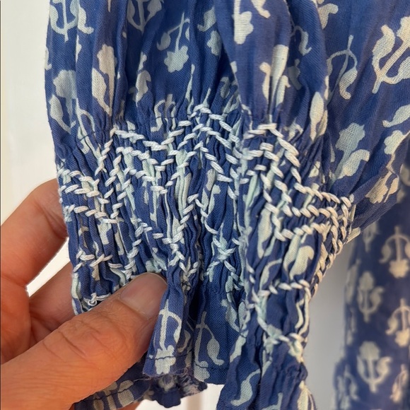 Madison Mathews top-M - Picture 5 of 5